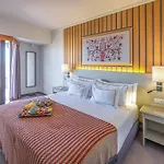 Melia 4*