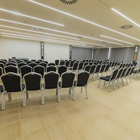 فندق Melia 4*