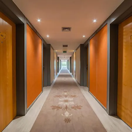 فندق Melia 4*