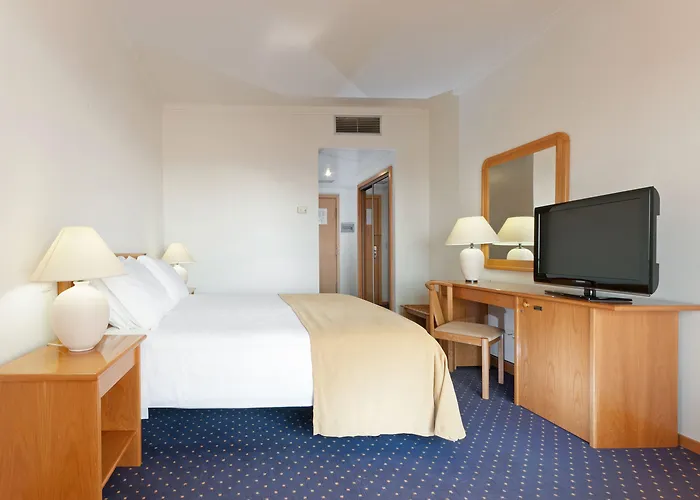 Meliá Hotel 4*